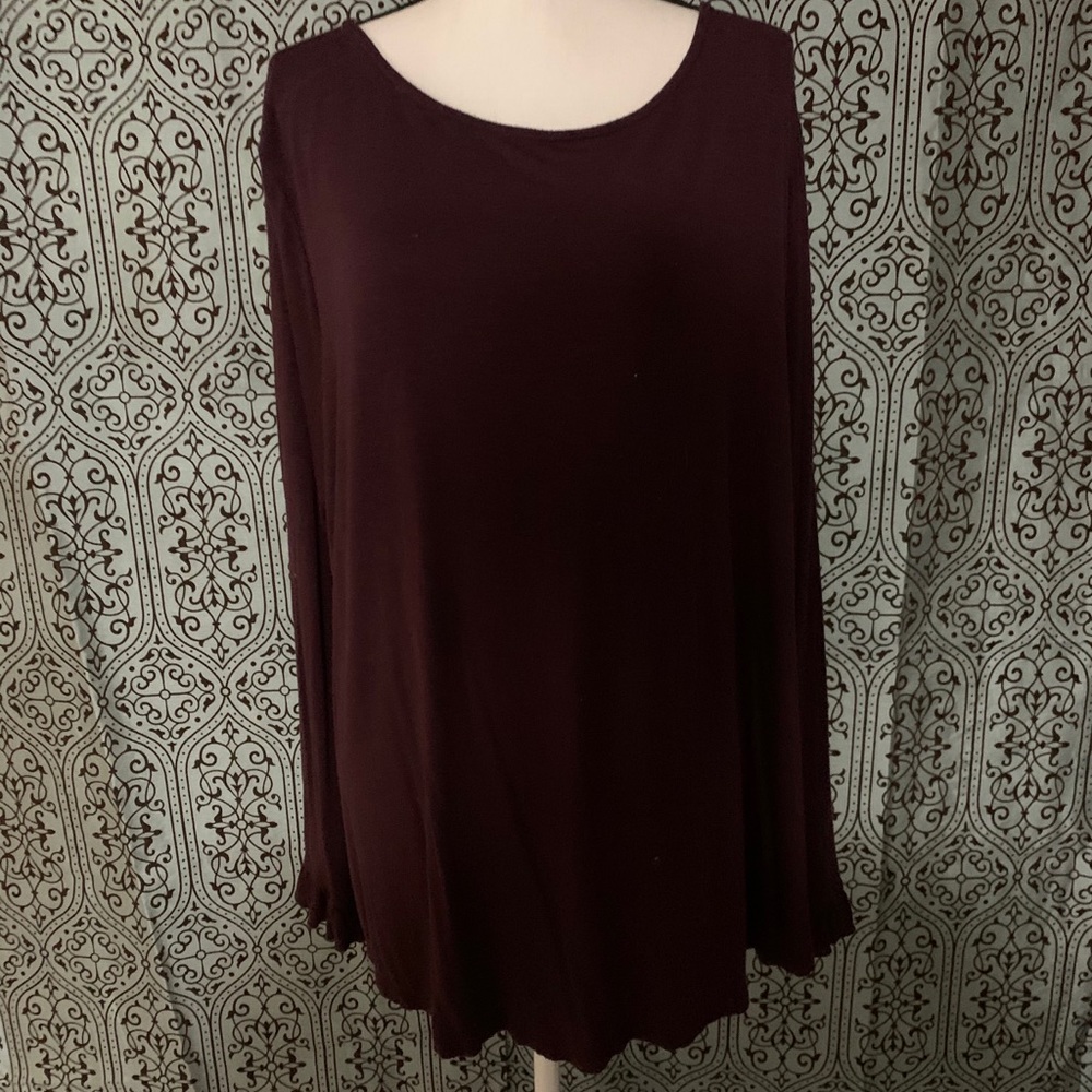 Lightweight sweater
